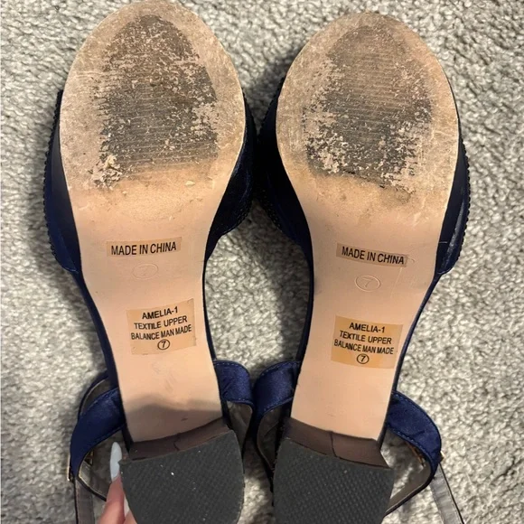 De Blossom Collection Navy Blue Heels - Picture 3 of 3